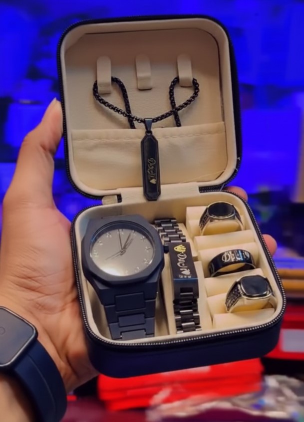 The Blackout Essential Box